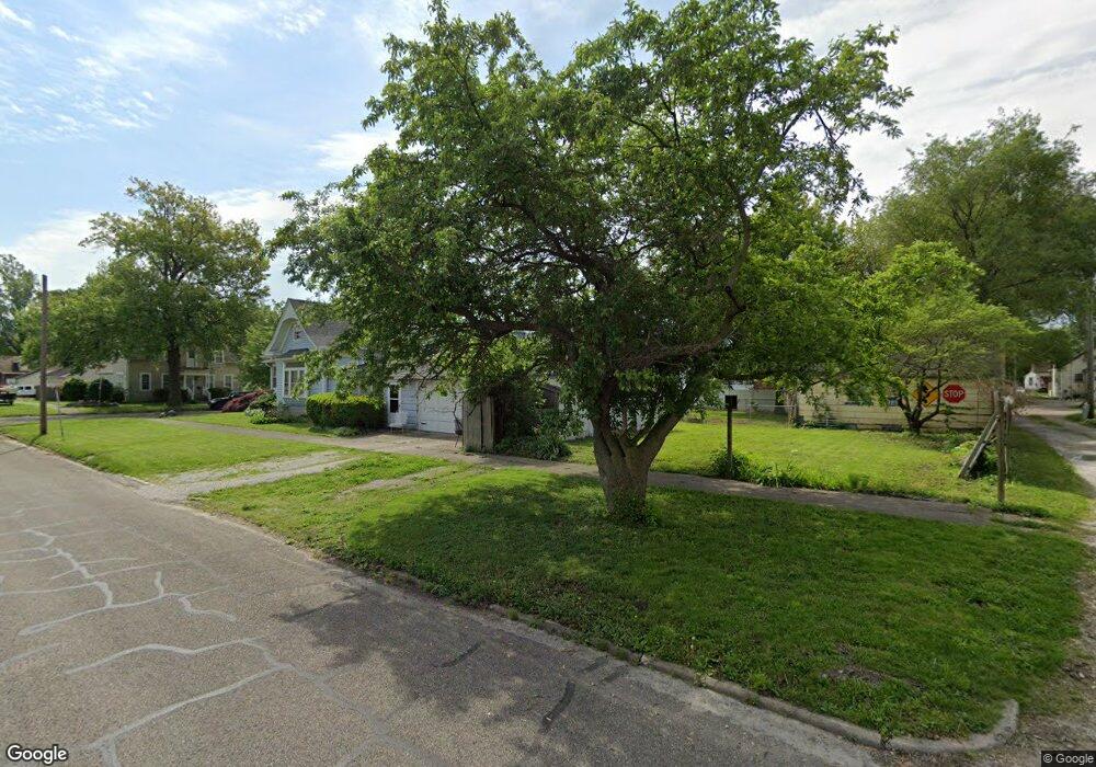 417 N 22nd St, Mattoon, IL 61938 - photo 1