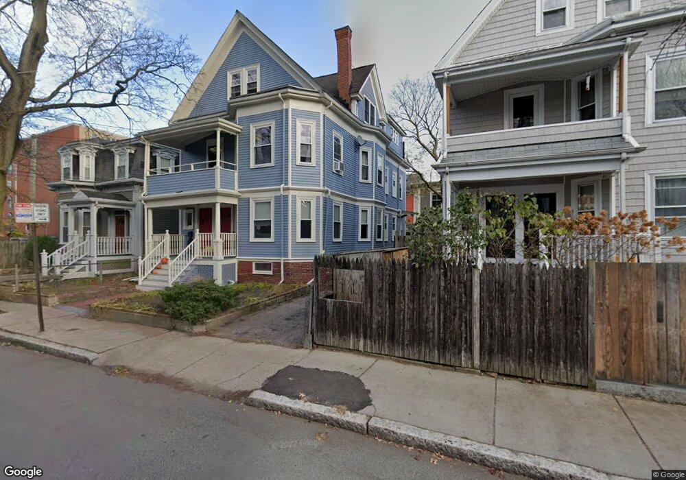 16 Walden St unit 18, Cambridge, MA 02140 - photo 1