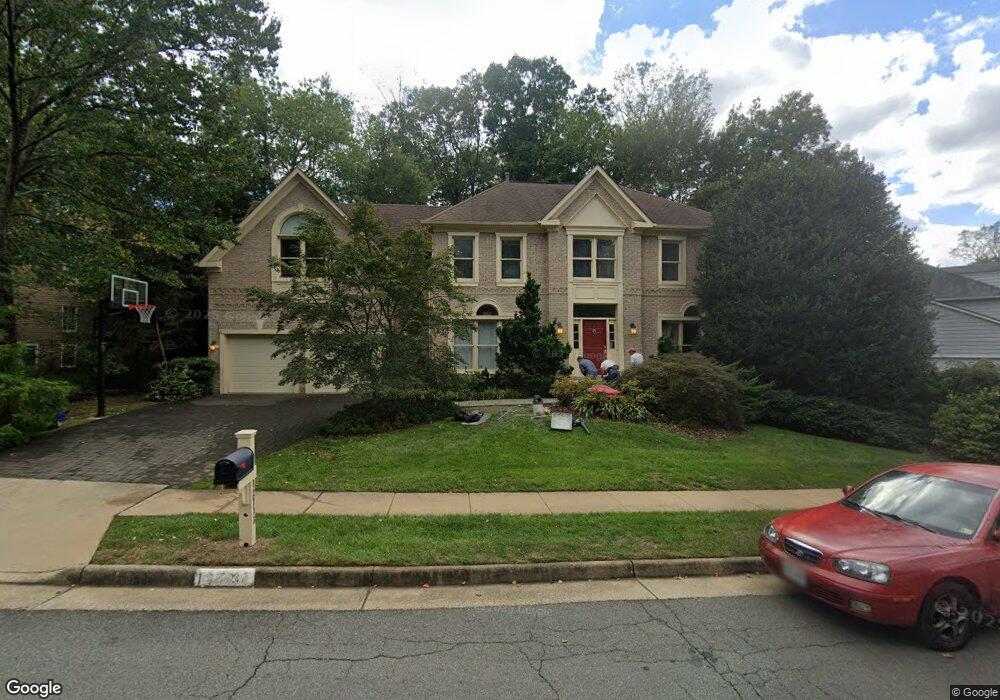 12713 Pond Crest Ln, Herndon, VA 20171 - photo 1