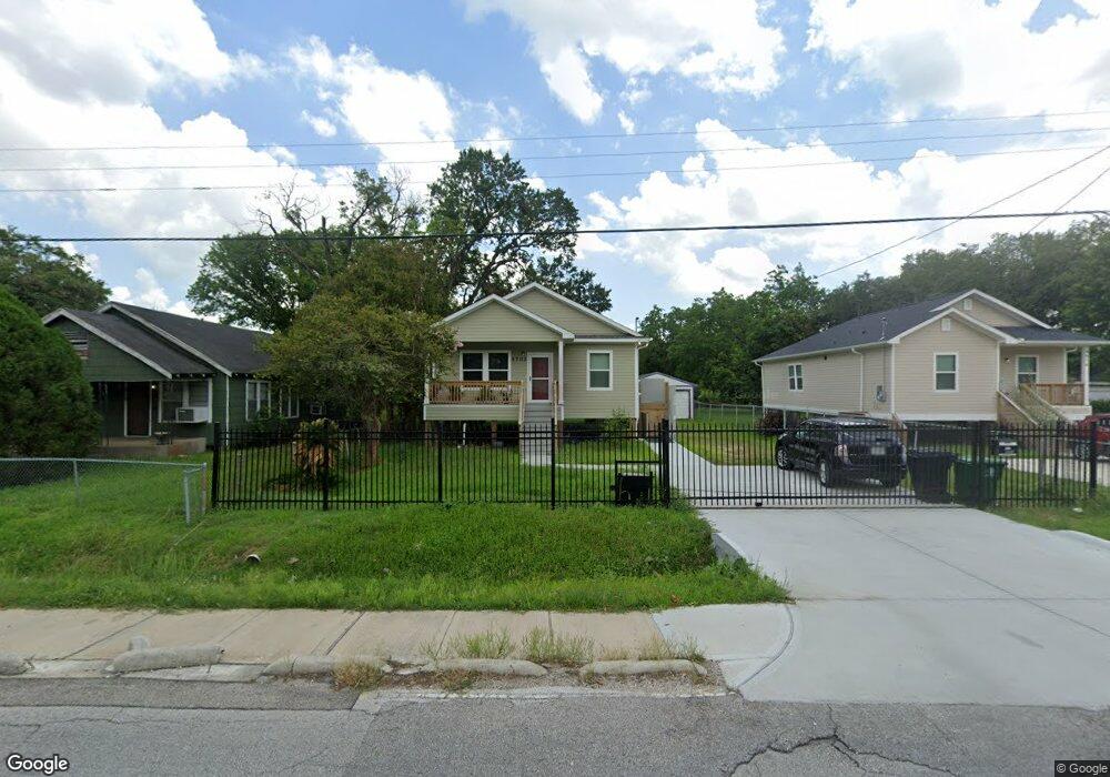 4702 Crane St, Houston, TX 77026 - photo 1