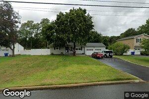 162 Manor Pkwy, Lincroft, NJ 07738