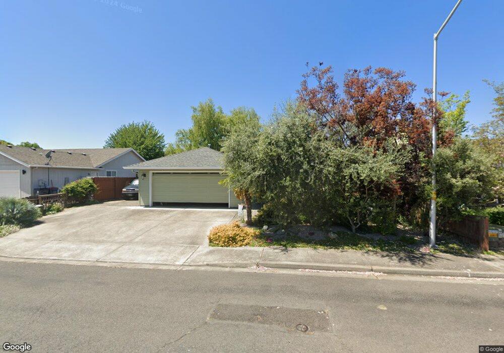 1175 Wedgewood Dr, Central Point, OR 97502 - photo 1