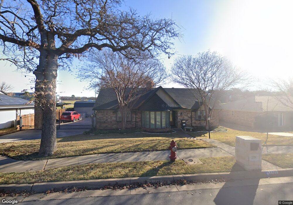 2320 Lakeview Dr, Bedford, TX 76021 - photo 1