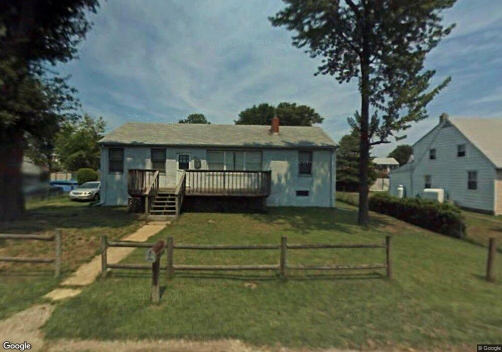 8107 Edgewater Rd, Clearwater Beach, MD 21226 - photo 1