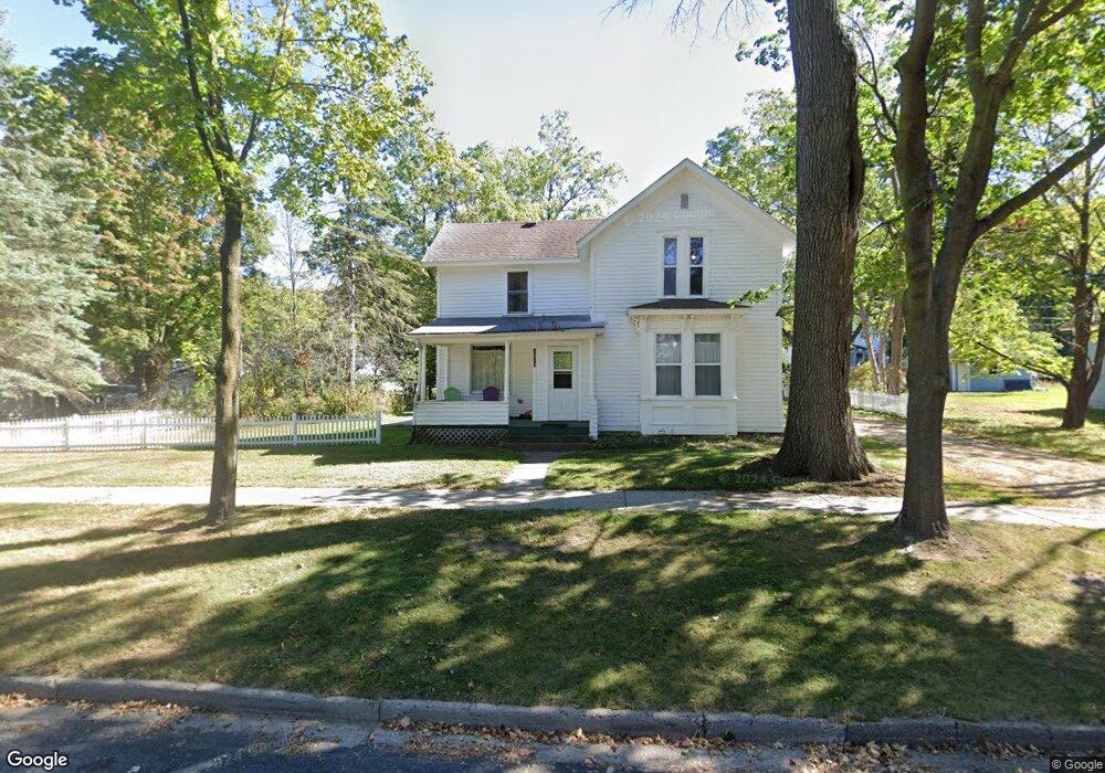 1012 10th St E unit 2, Menomonie, WI 54751 - photo 1