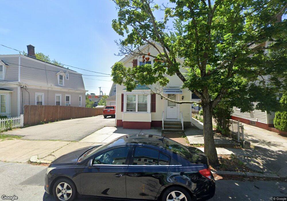22 Webb St, Pawtucket, RI 02860 - photo 1