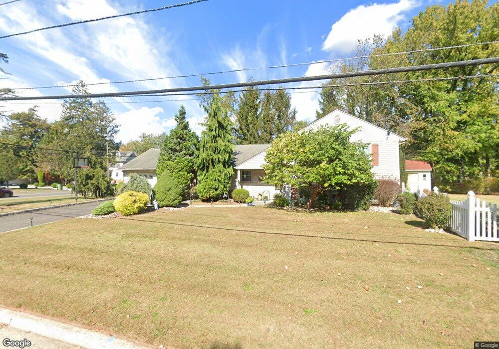 2 Nottingham Rd, Edison, NJ 08820 - photo 1