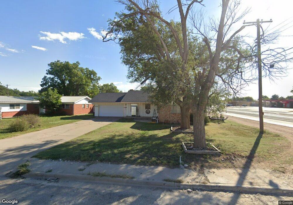 100 Greenway Dr, Dumas, TX 79029 - photo 1