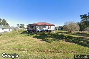 102 8th St, Mermentau, LA 70556