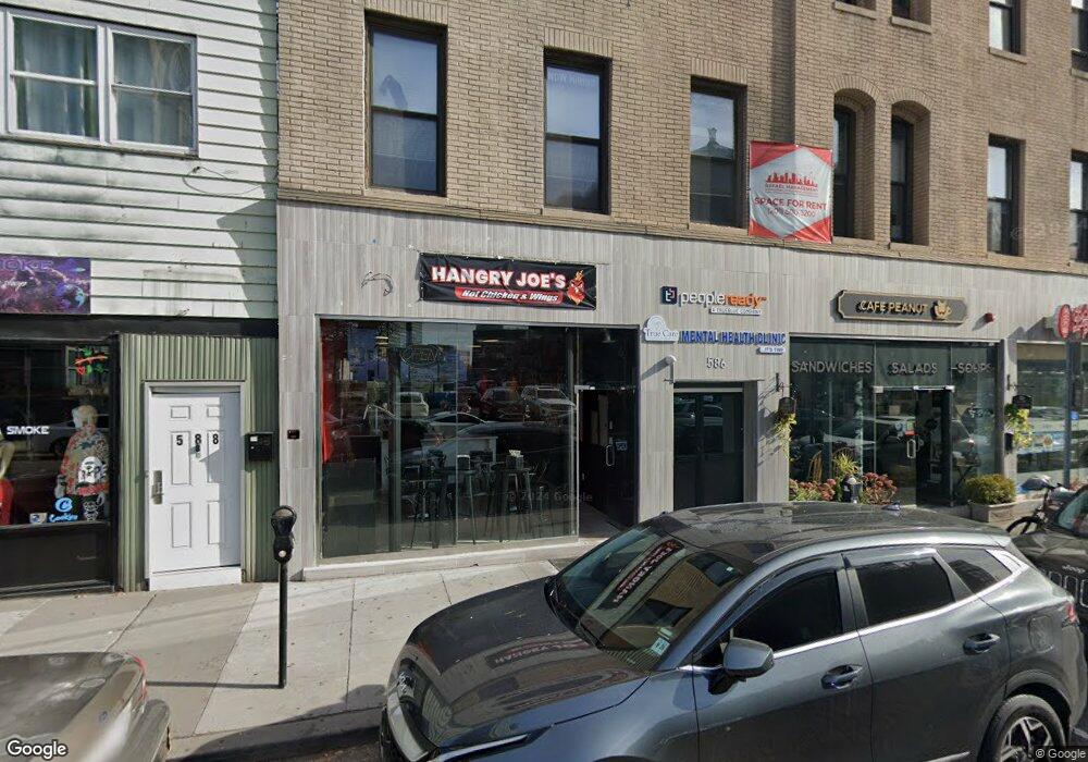 586 Newark Ave unit C, Jersey City, NJ 07306 - photo 1