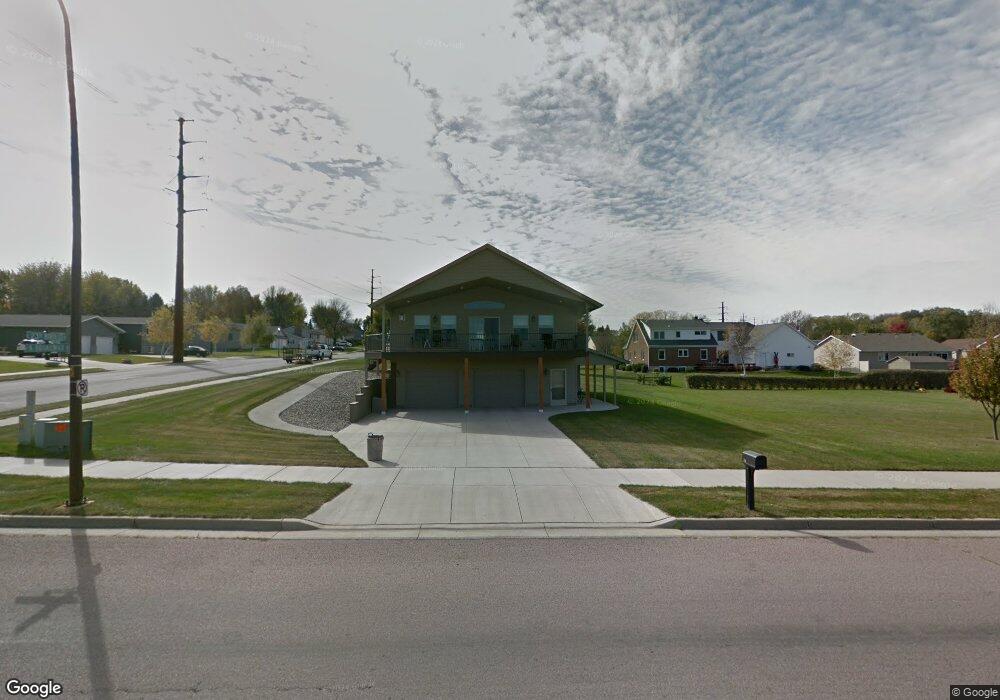 2301 N Broadway St, New Ulm, MN 56073 - photo 1