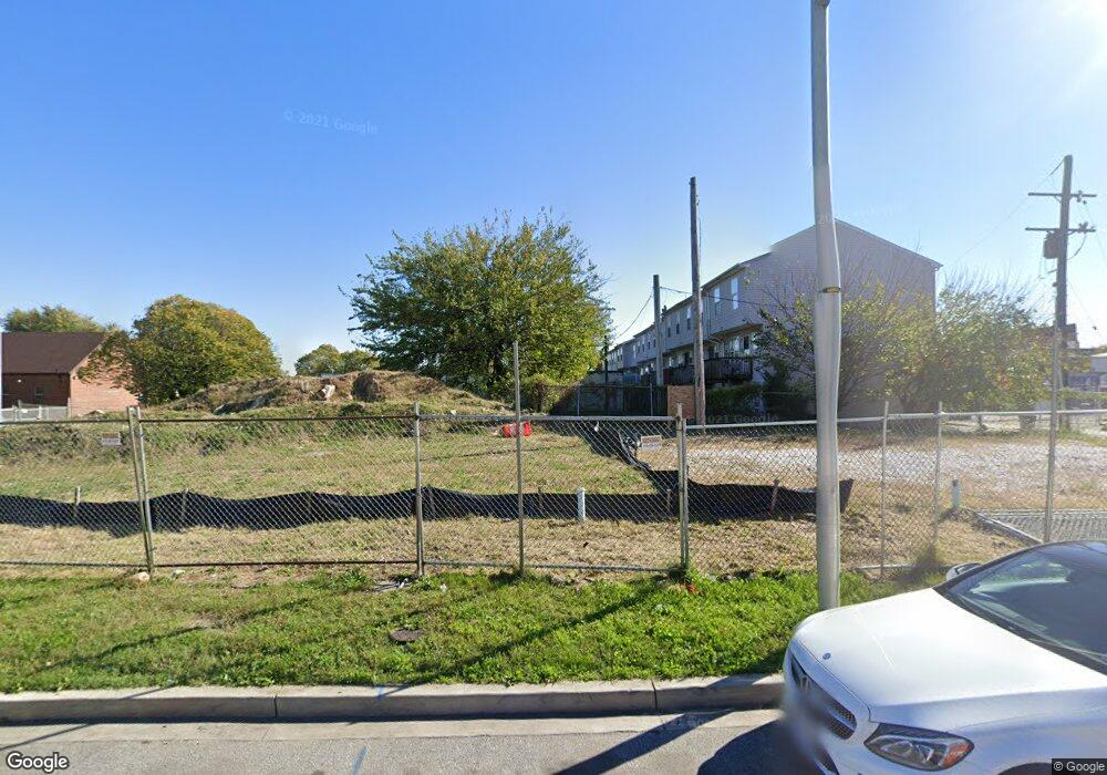 569 Baker St, Baltimore, MD 21217 - photo 1