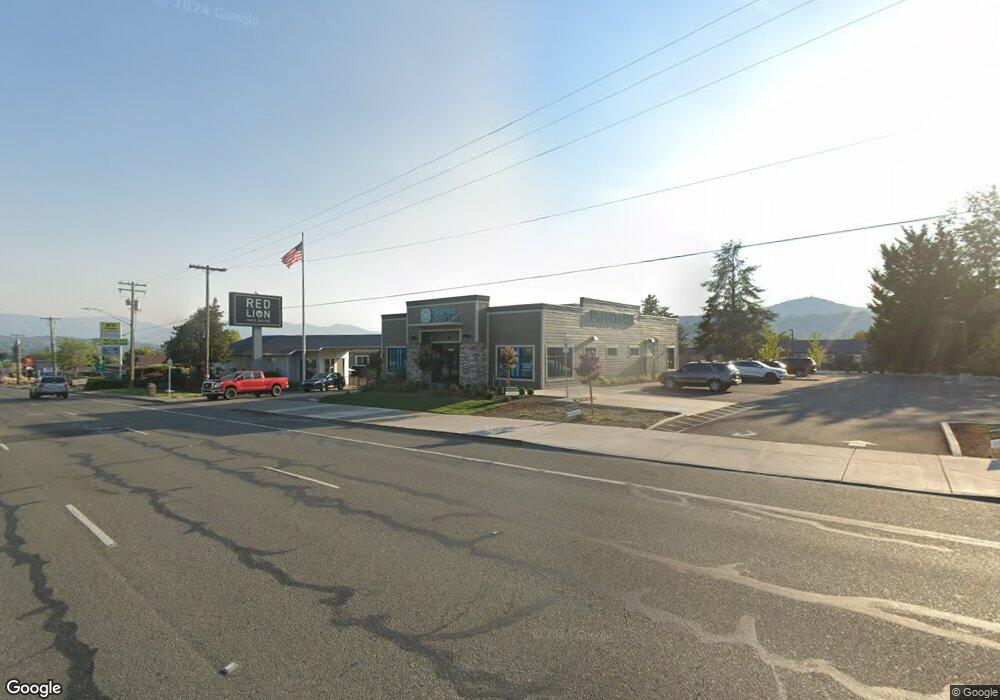 1890 NW 6th St, Grants Pass, OR 97526 - photo 1