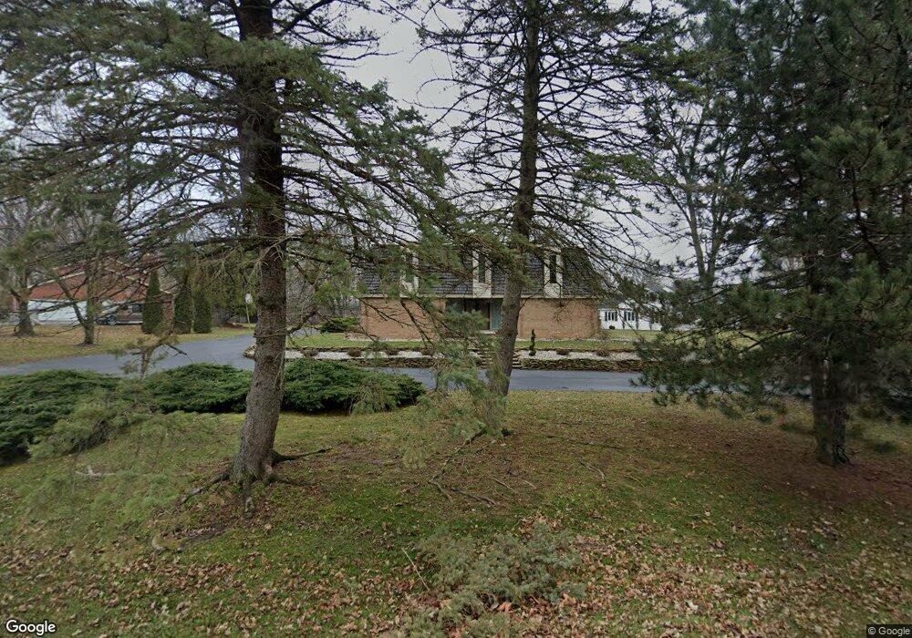 5498 Sugar Bush Ln, Flint, MI 48532 - photo 1