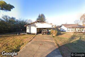 711 N 5th St, Marmaduke, AR 72443