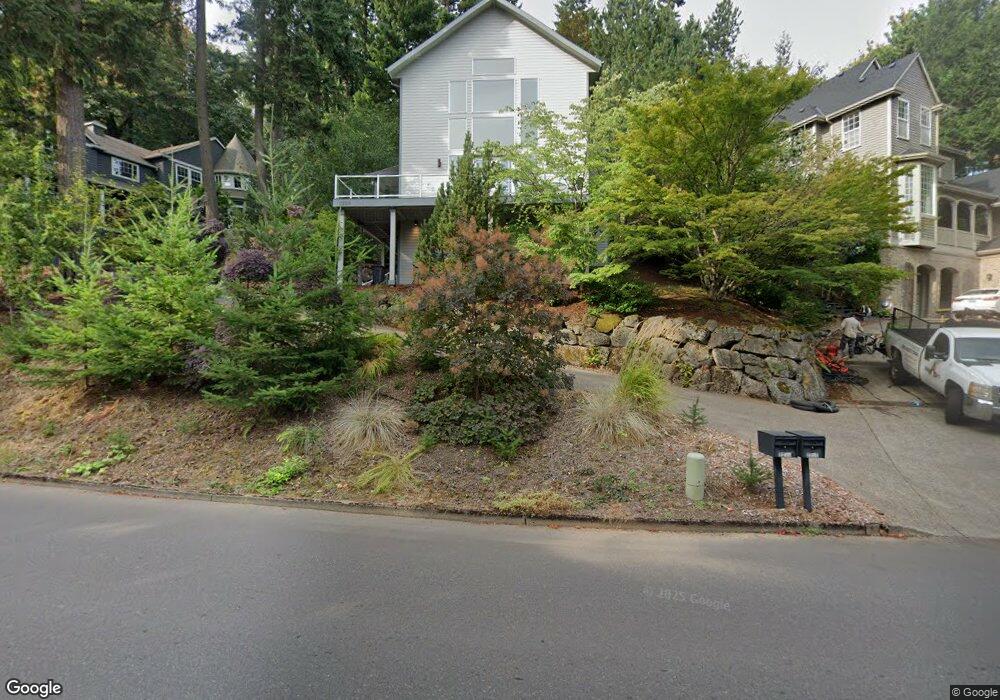 2250 Overlook Dr, Lake Oswego, OR 97034 - photo 1