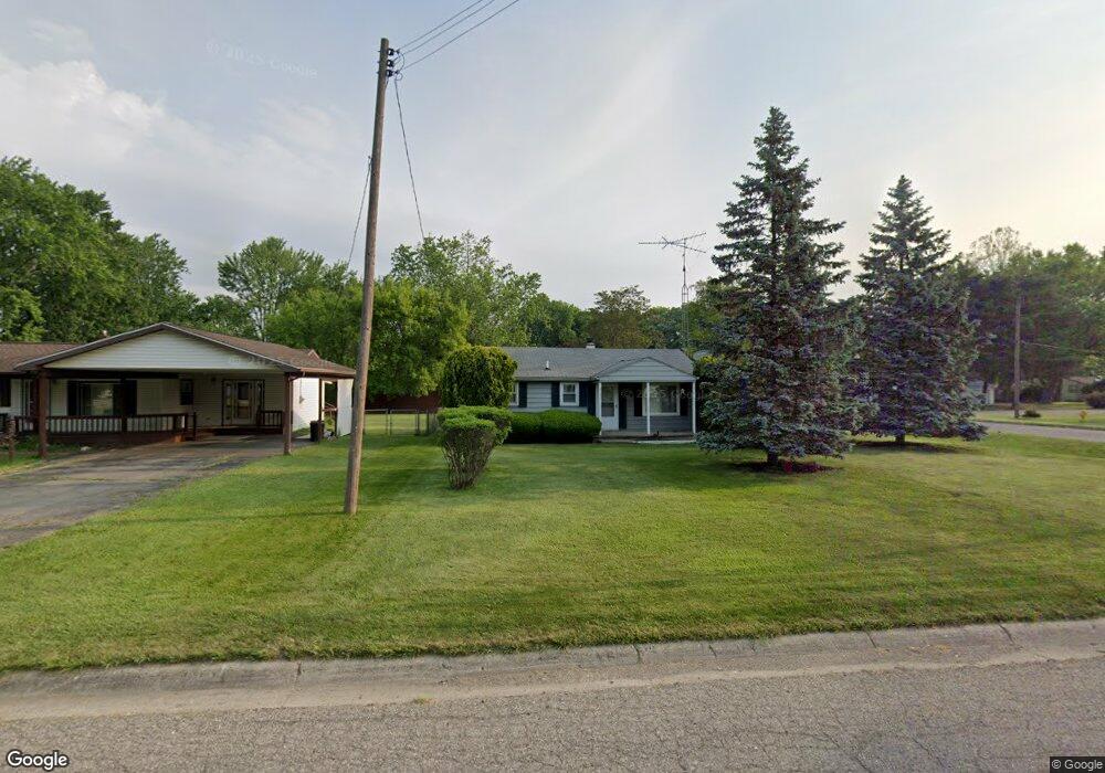 5131 Esta Dr, Flint, MI 48506 - photo 1