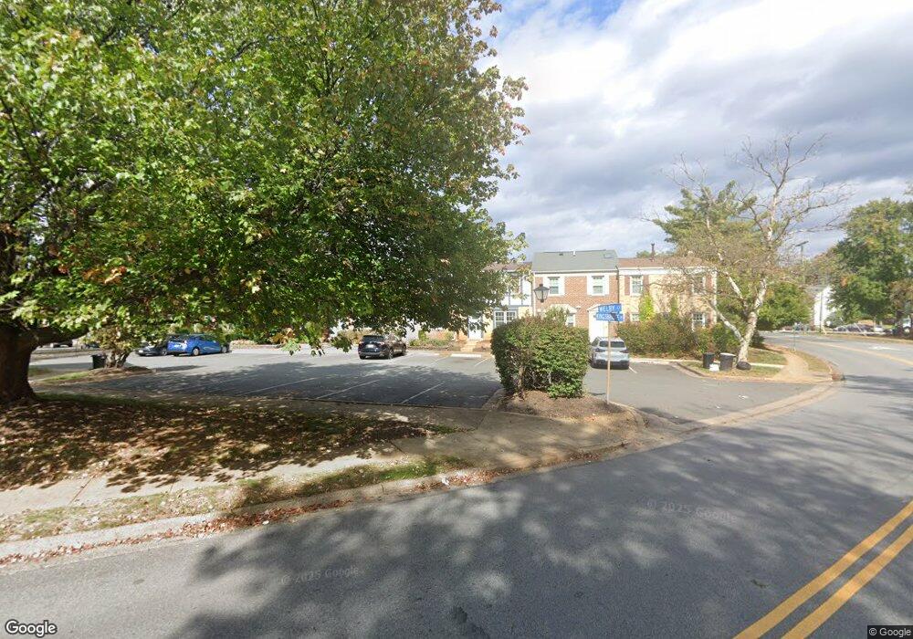 3175 Welby Ct, Fairfax, VA 22031 - photo 1