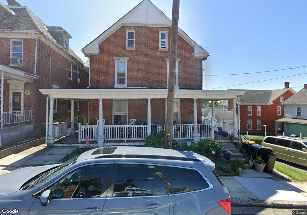 48 W 4th St, Waynesboro, PA 17268 - photo 1