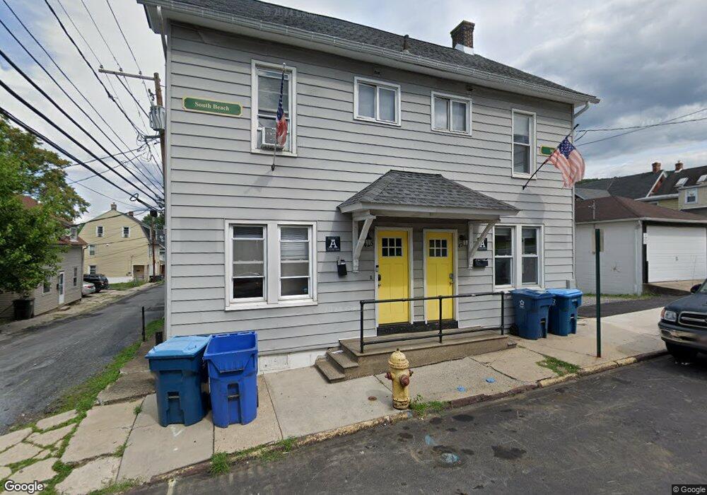 425 Fillmore St, Bethlehem, PA 18015 - photo 1