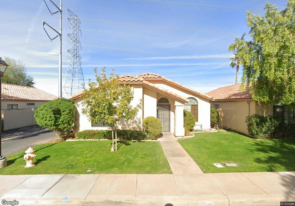 926 E Hearne Way, Gilbert, AZ 85234 - photo 1