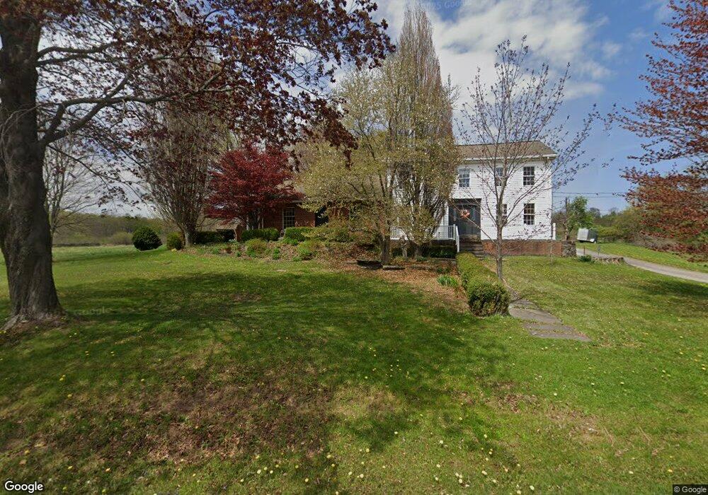 207 Schoolhouse Rd, Honesdale, PA 18431 - photo 1