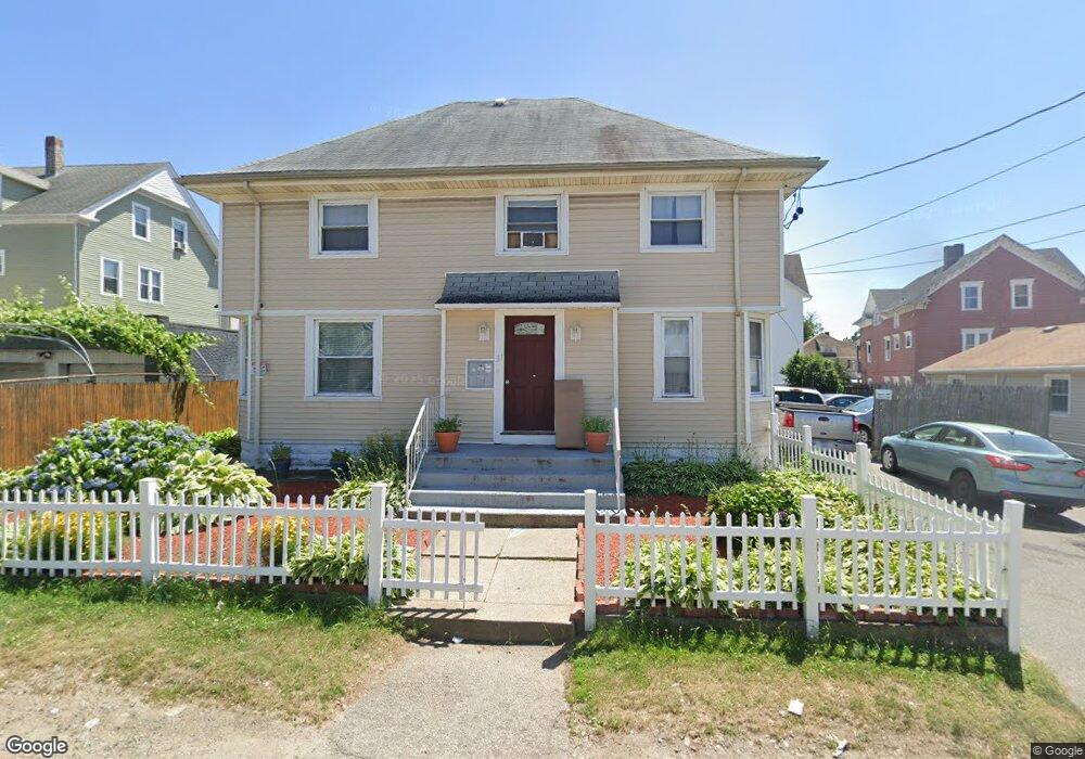 31 Lawrence St, Pawtucket, RI 02860 - photo 1