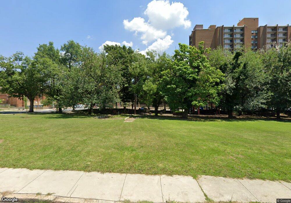 1139 Argyle Ave, Baltimore, MD 21201 - photo 1