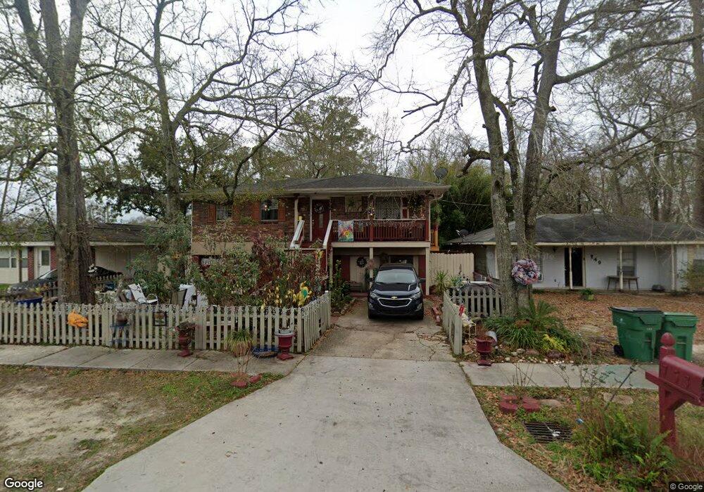 753 Pinetree St, Slidell, LA 70458 - photo 1