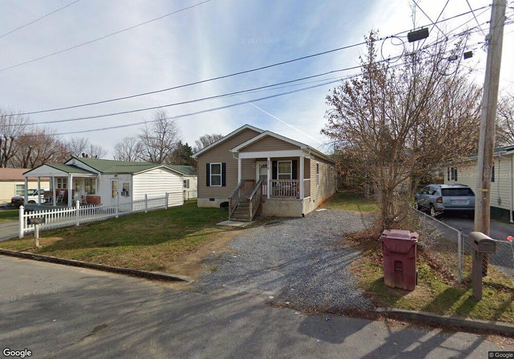 2410 Park Ave, Johnson City, TN 37601 - photo 1