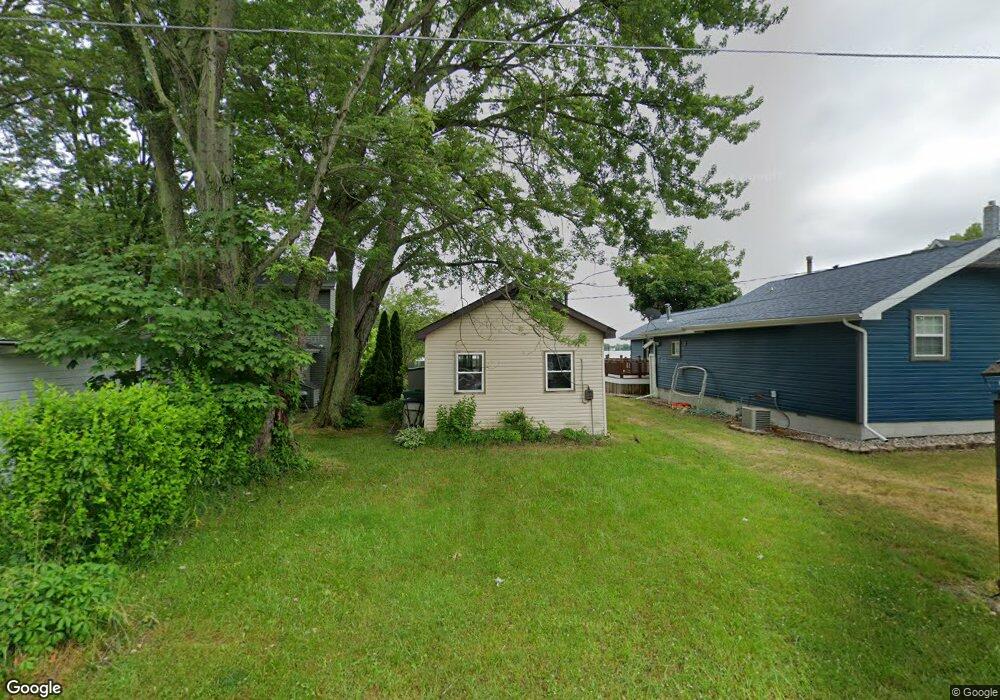 268 Lakeview Dr, Walkerton, IN 46574 - photo 1