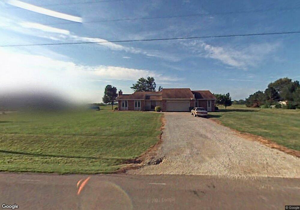 8533 SW 29th St, Topeka, KS 66614 - photo 1