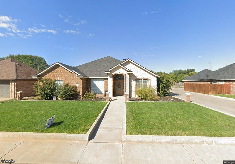 121 Floyd Ave, Dumas, TX 79029 - photo 1