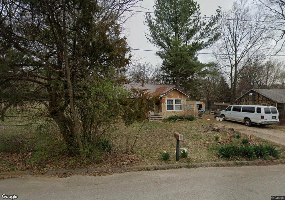 440 S Willow Ave, Fayetteville, AR 72701 - photo 1