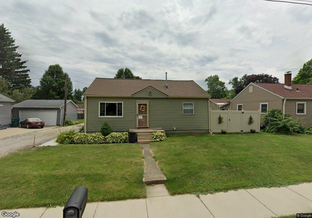 212 W 10th St, La Porte, IN 46350 - photo 1