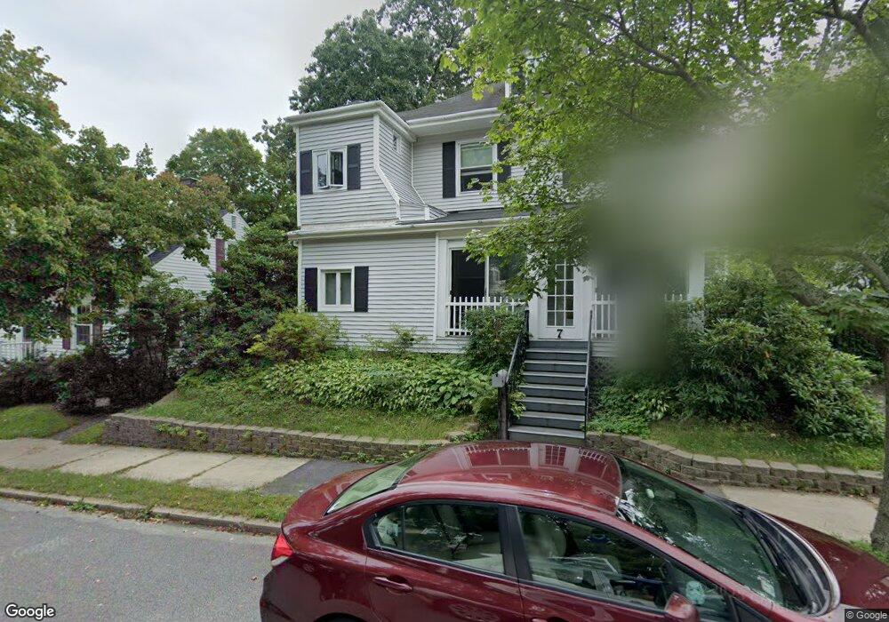 7 Lafayette St, Newburyport, MA 01950 - photo 1