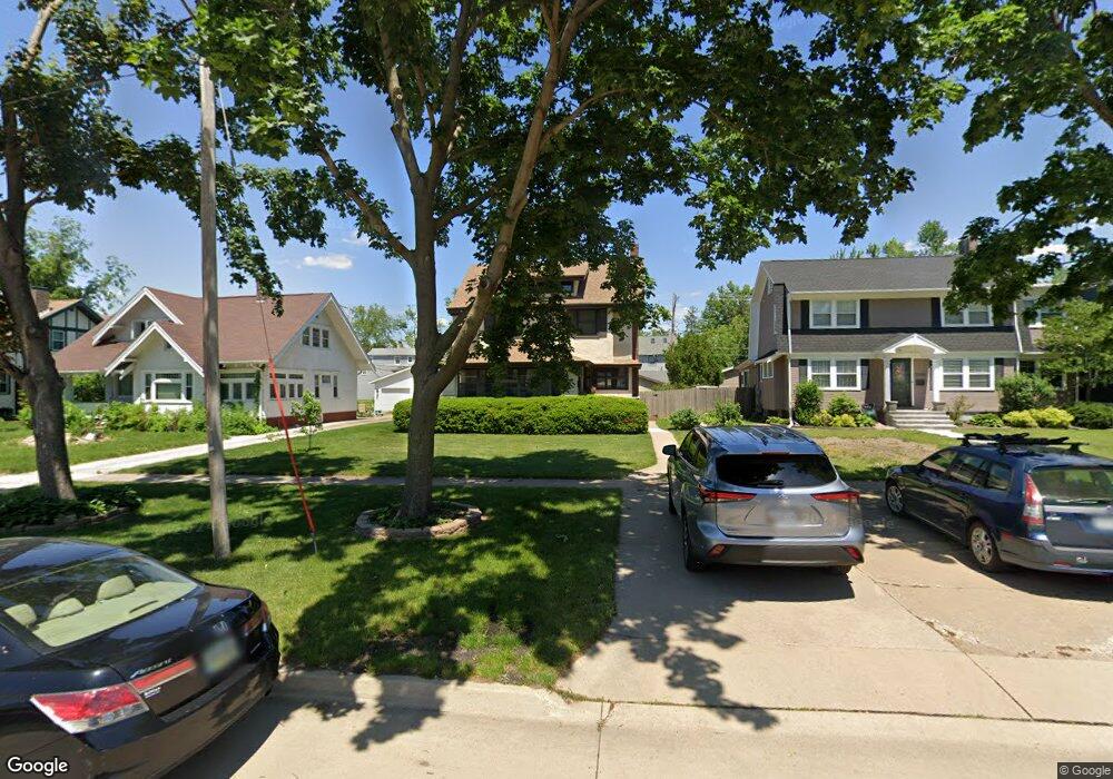 2026 Grande Ave SE, Cedar Rapids, IA 52403 - photo 1