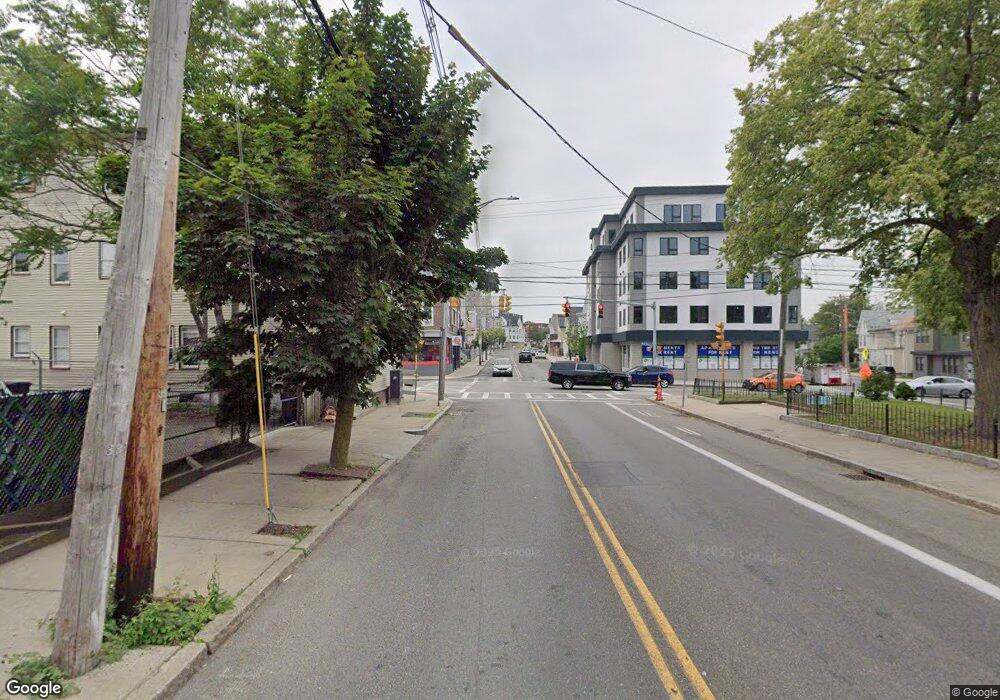 682 Beach St unit 12, Revere, MA 02151 - photo 1