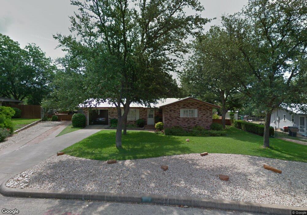 1018 Avenue A, Fredericksburg, TX 78624 - photo 1