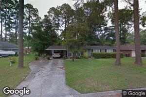 9110 Garland Dr, Savannah, GA 31406