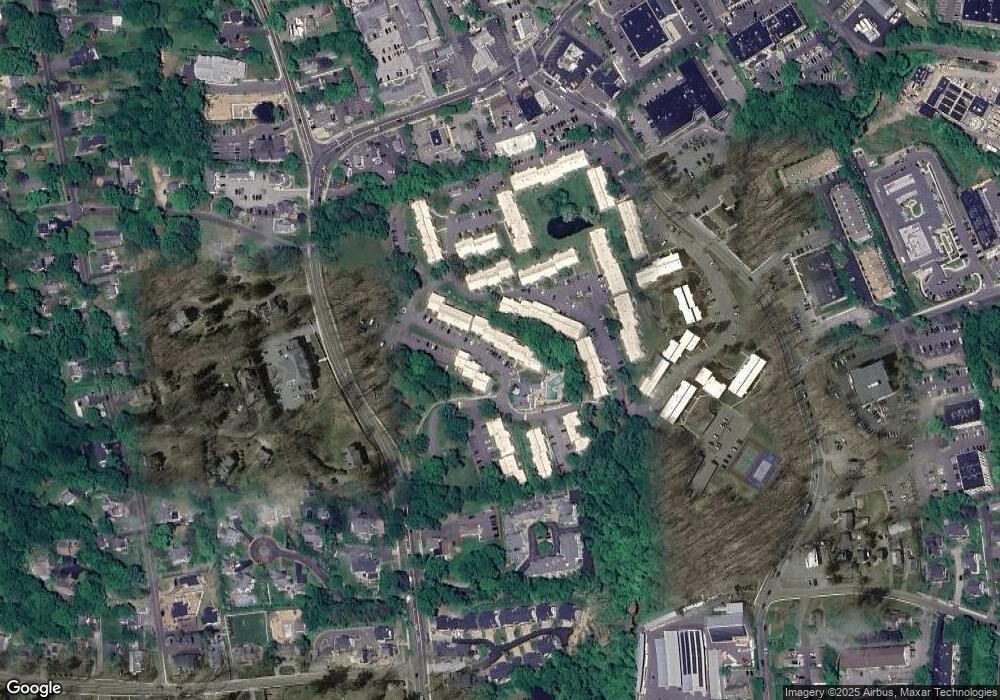 108 Olcott Way, Ridgefield, CT 06877 - photo 1