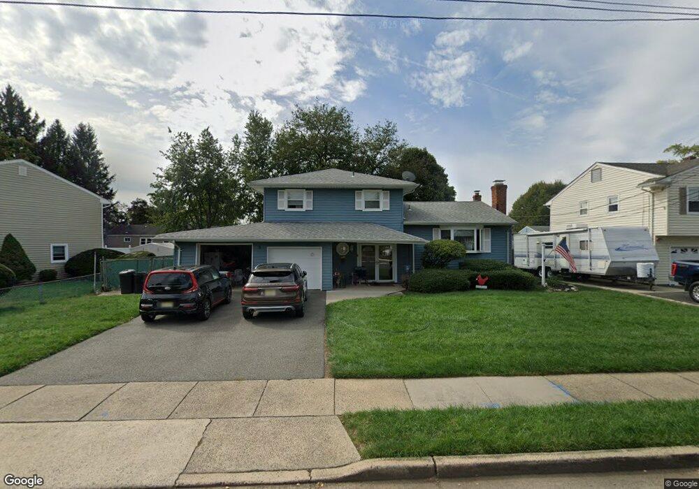 8 Douglass Ln, Middlesex, NJ 08846 - photo 1