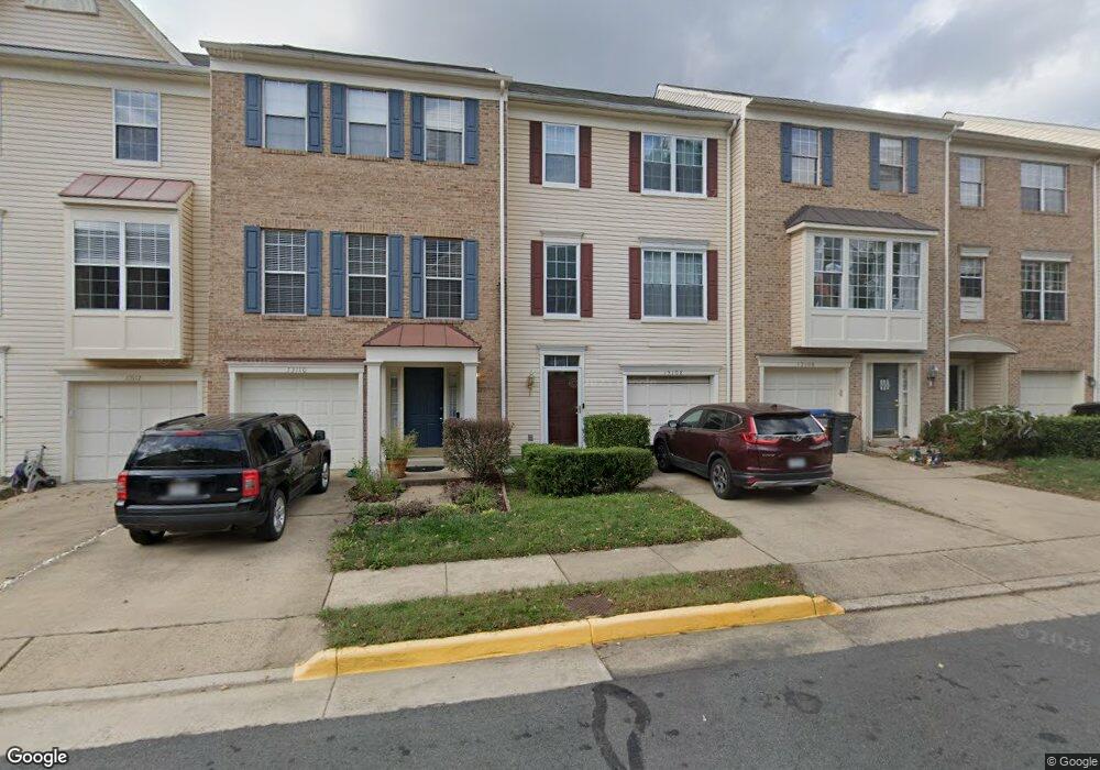 13108 Kidwell Field Rd, Herndon, VA 20171 - photo 1