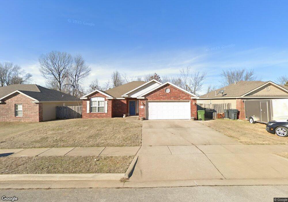 405 E Mccann Rd, Rogers, AR 72758 - photo 1