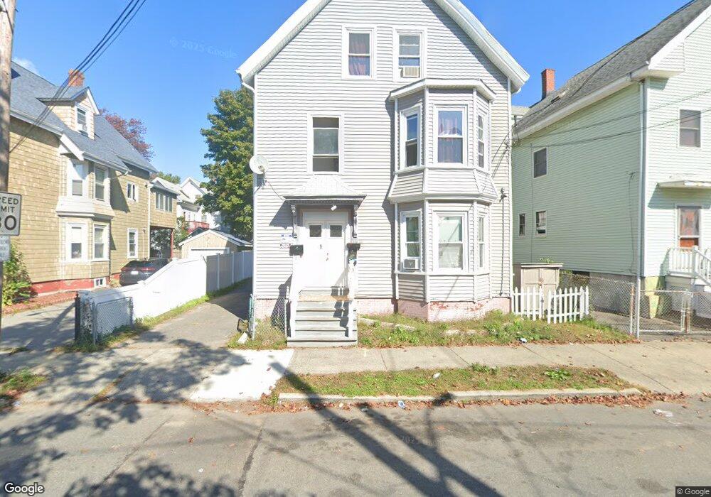 5 Brimblecom St, Lynn, MA 01902 - photo 1