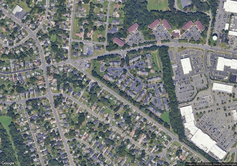 8613 Walcott Ct, Manassas, VA 20111 - photo 1