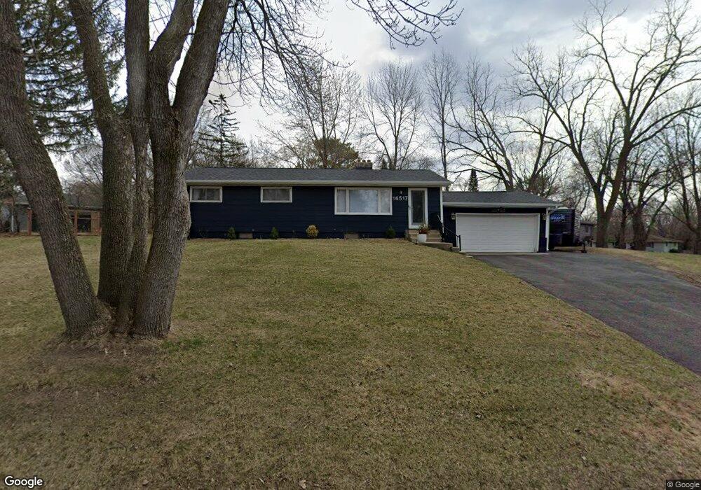 16517 Temple Dr N, Minnetonka, MN 55345 - photo 1