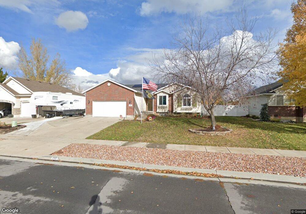 297 S 950 W, Layton, UT 84041 - photo 1