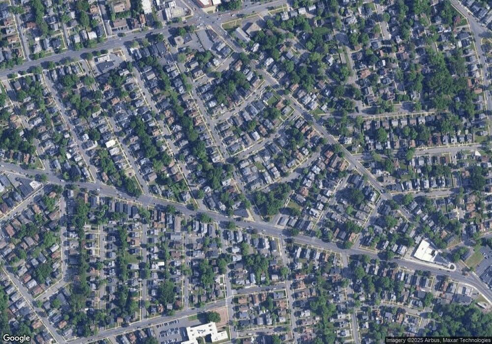 91 Whittier St, Springfield, MA 01108 - photo 1