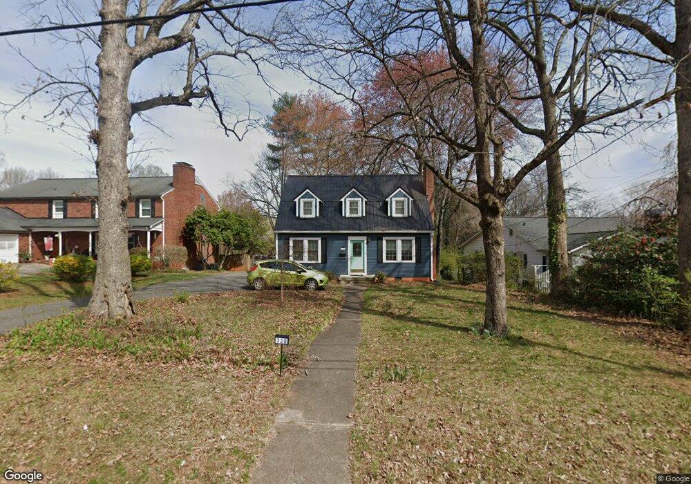 320 Magnolia St, Statesville, NC 28677 - photo 1